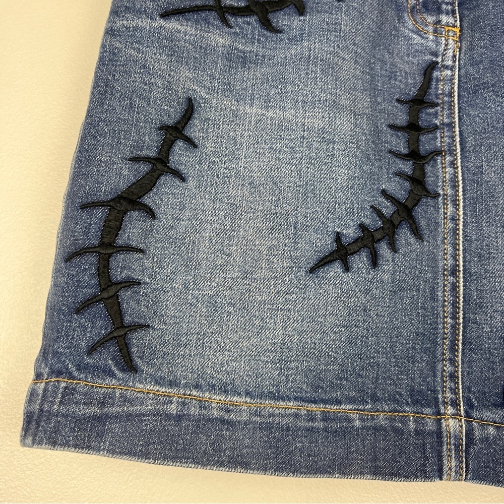Moschino Scar Embroidered 2020 Halloween Denim Skirt - Picture 4 of 8